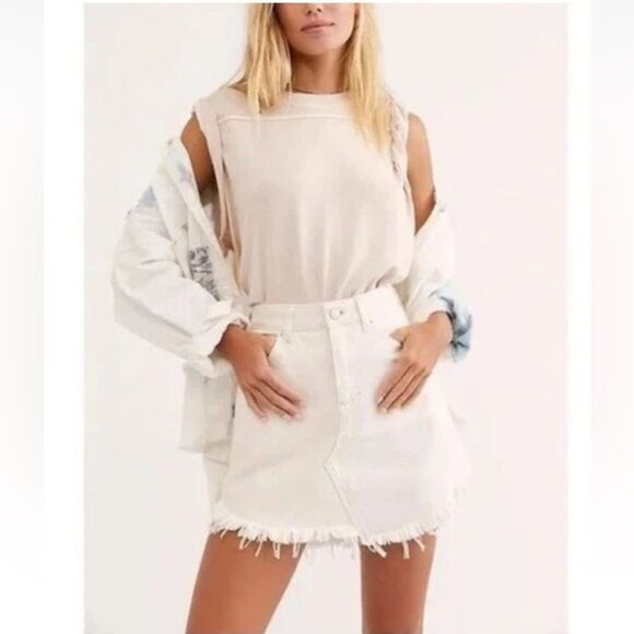 We The Free By Free People Bailey Denim Skirt NWT - Picture 1 of 9